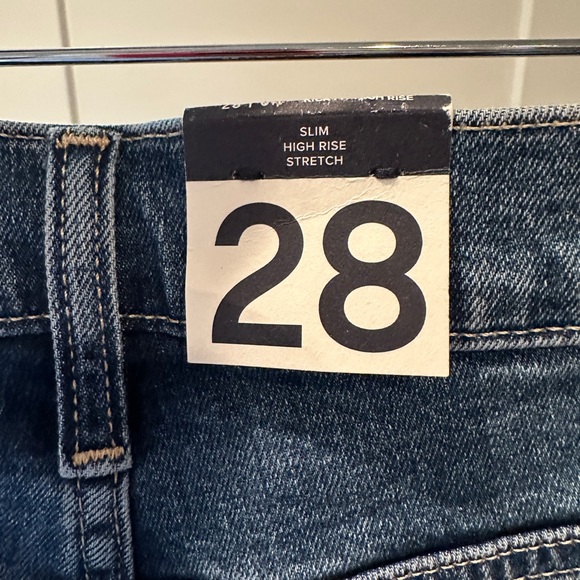 GAP Kick Fit High Rise Jeans - Picture 4 of 5
